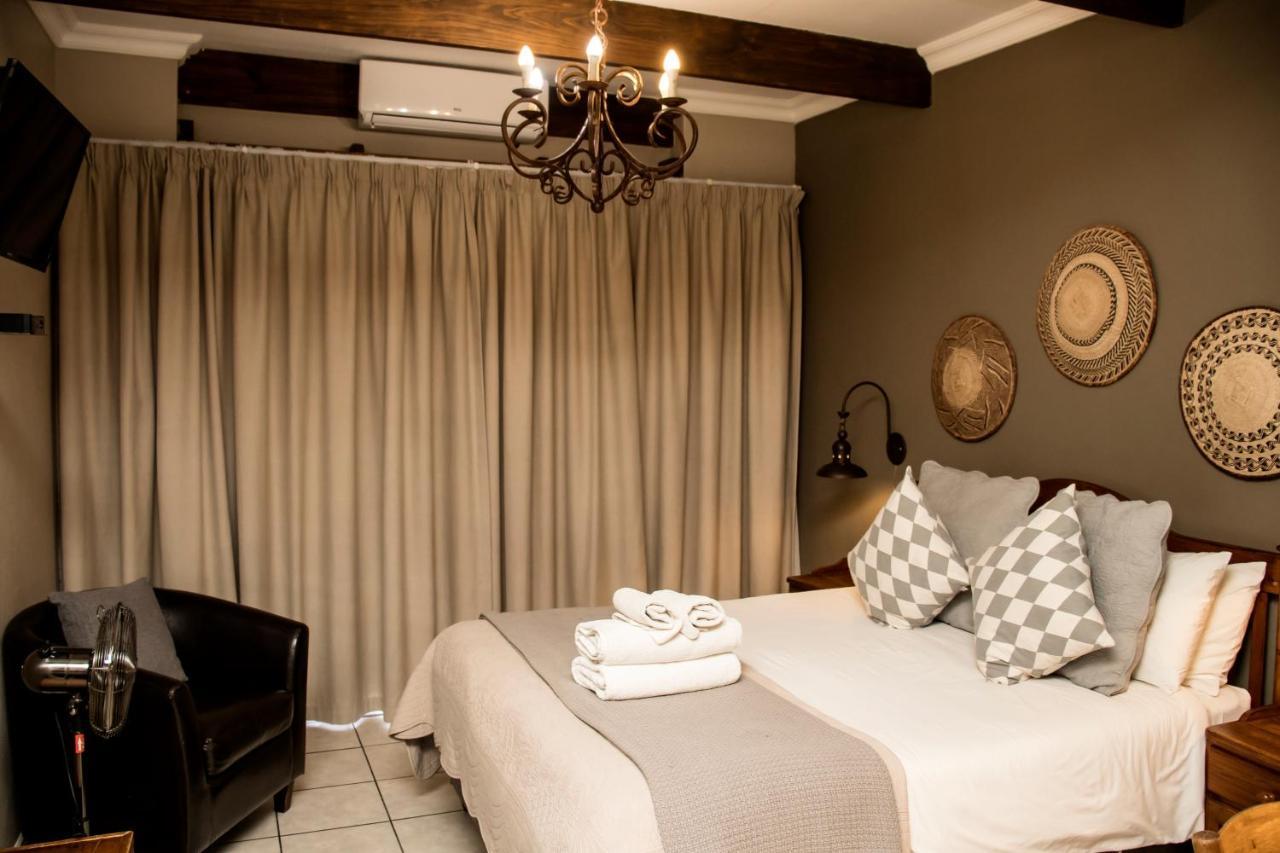 Die Herehuis Beaufort West Exterior photo